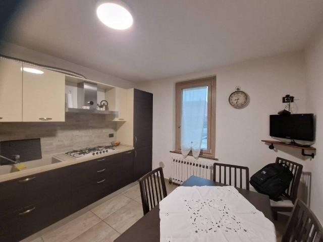 Villa Indipendente in vendita a Rivarolo Del Re, Lombardia
