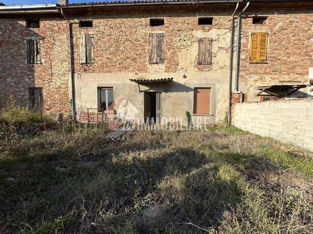 Villa Indipendente in vendita a Brugnolo, Rivarolo del Re ed Uniti