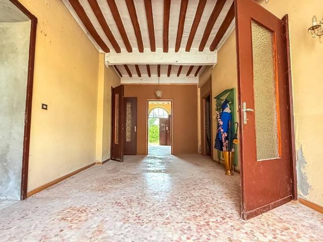 Villa Indipendente in vendita a Brugnolo, Rivarolo del Re ed Uniti