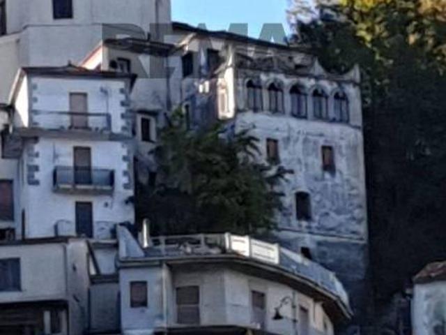 Villa Indipendente in vendita a Rivello, Potenza