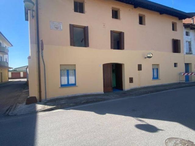 Villa Indipendente in vendita a Rivignano Teor / Rivignan Teôr, Rivignano