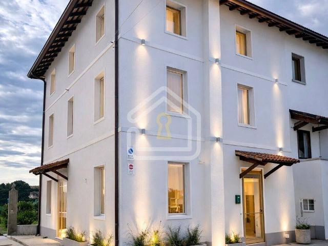 Villa Indipendente in vendita a Rivignano Teor / Rivignan Teôr, Rivignano