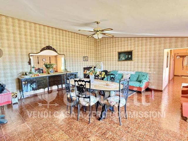 Villa Indipendente in vendita a Apoleggia, Rivodutri
