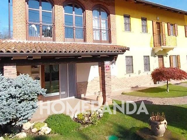 Villa Indipendente in vendita a Piemonte, Asti