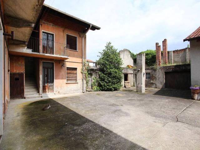 Villa Indipendente in vendita a Robecchetto Con Induno, Lombardia