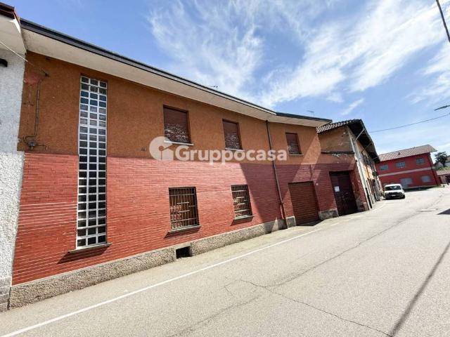 Villa Indipendente in vendita a Robecchetto, Robecchetto Con Induno
