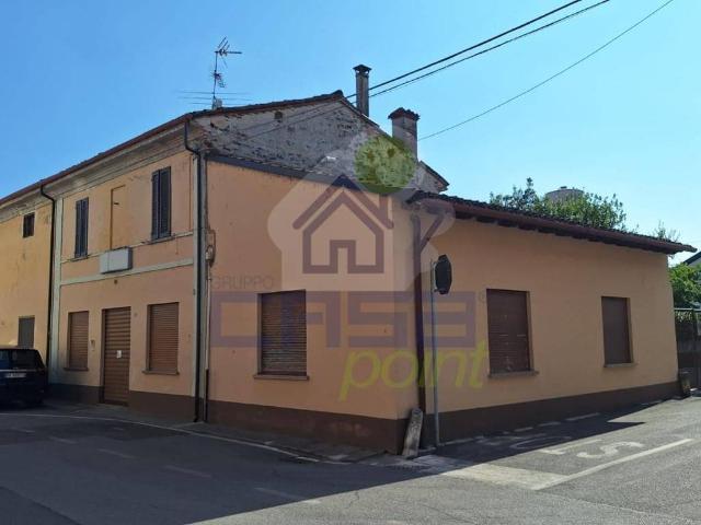 Villa Indipendente in vendita a Robecco D'oglio, Lombardia
