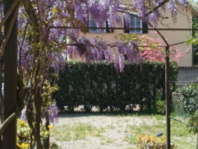 Villa Indipendente in vendita a Robecco Sul Naviglio, Lombardia