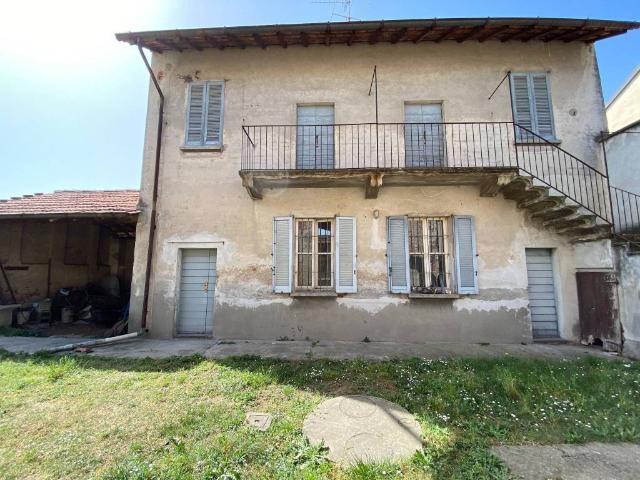 Villa Indipendente in vendita a Robecco Sul Naviglio, Lombardia