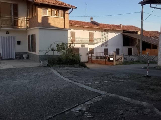 Villa Indipendente in vendita a Piemonte, Asti