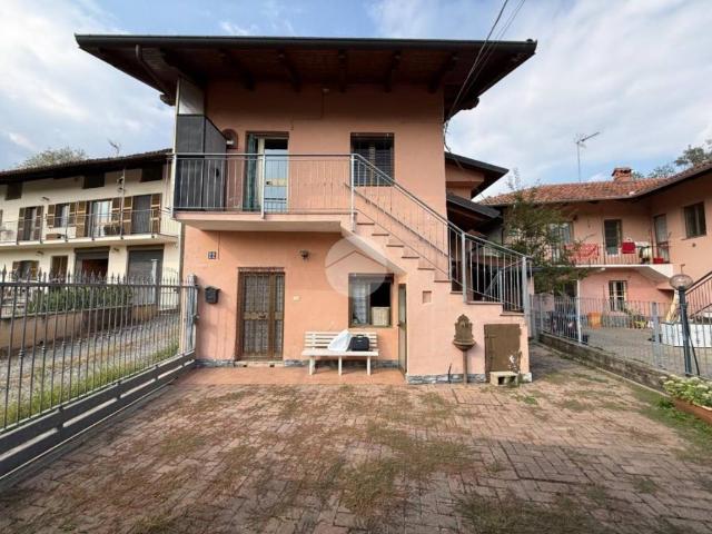 Villa Indipendente in vendita a Montiglio, Rocca Canavese