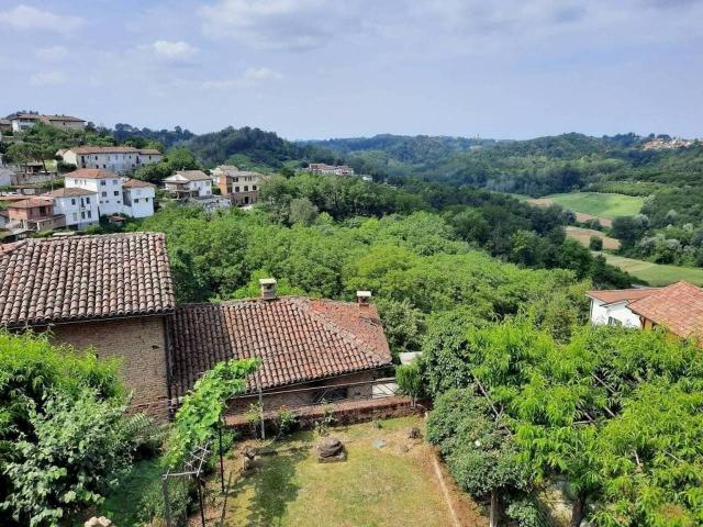 Villa Indipendente in vendita a Castello, Piemonte