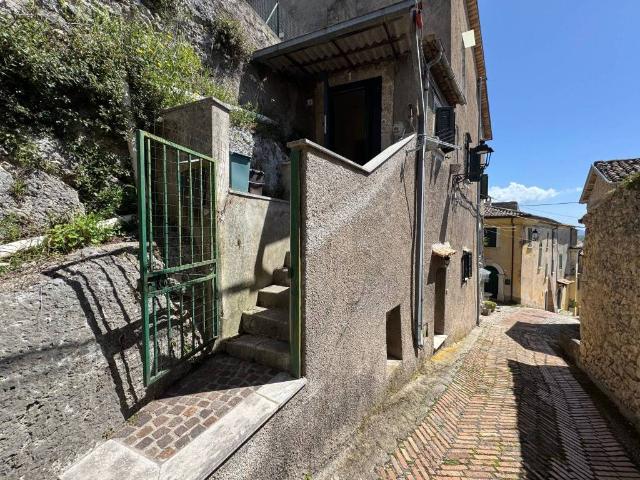 Villa Indipendente in vendita a Rocca D'arce, Lazio