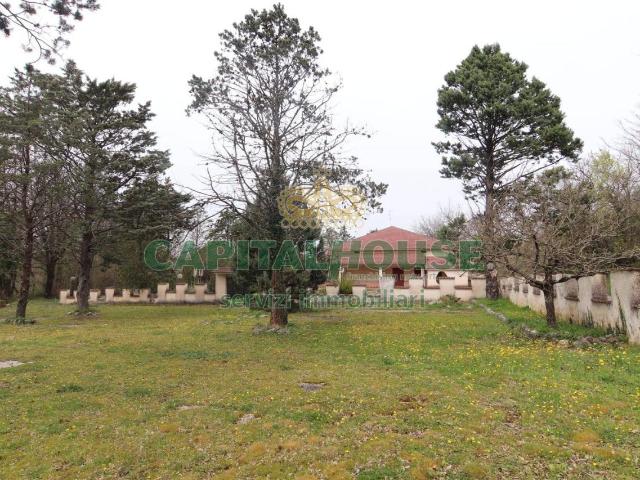 Villa Indipendente in vendita a Rocca d'Evandro, Caserta