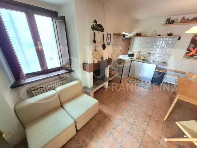 Villa Indipendente in vendita a Rocca Di Mezzo, Abruzzo