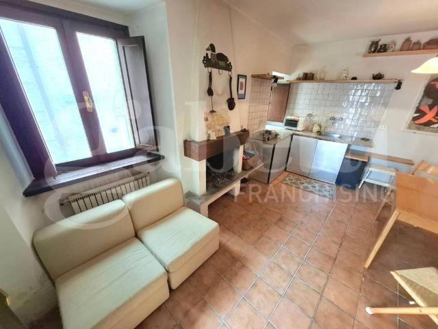 Villa Indipendente in vendita a Rocca Di Mezzo, Abruzzo