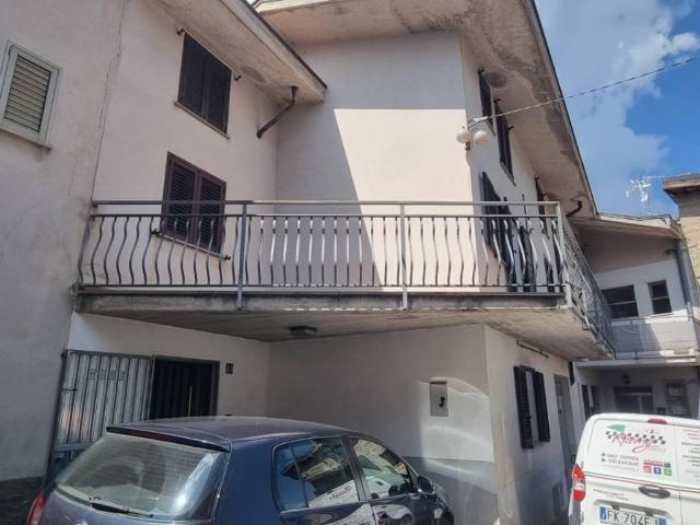 Villa Indipendente in vendita a Rocca Santa Maria, Abruzzo