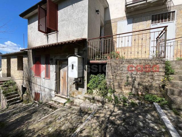 Villa Indipendente in vendita a Roccabascerana, Campania