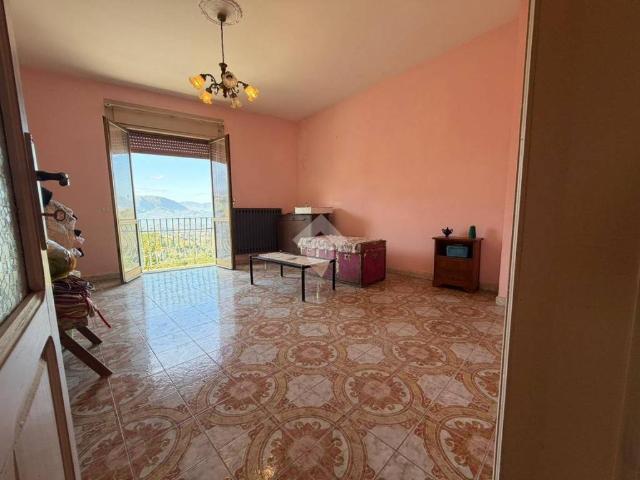 Villa Indipendente in vendita a Roccabascerana, Campania