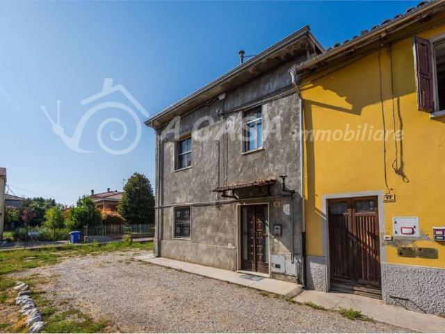 Villa Indipendente in vendita a Fontanelle, Roccabianca