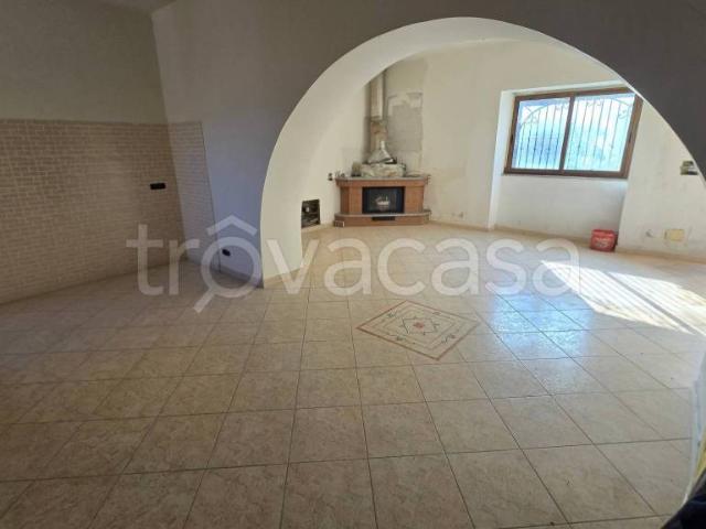 Villa Indipendente in vendita a Roccadaspide, Campania