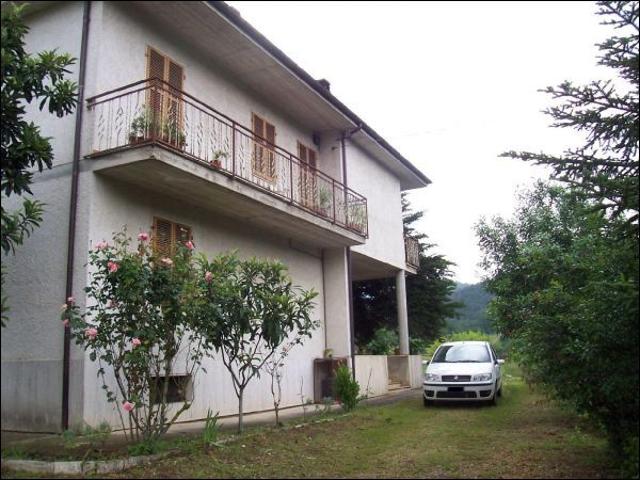 Villa Indipendente in vendita a Marche, Ascoli Piceno