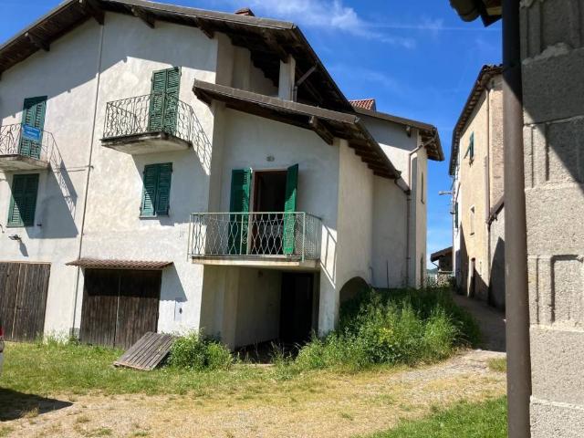 Villa Indipendente in vendita a Piemonte, Alessandria