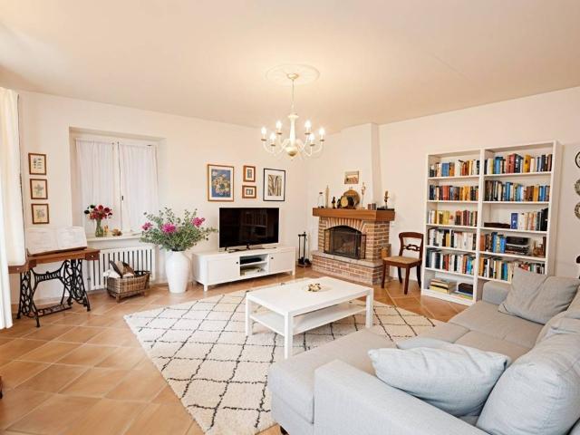 Villa Indipendente in vendita a Piemonte, Cuneo