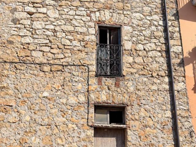 Villa Indipendente in vendita a Roccagorga, Latina