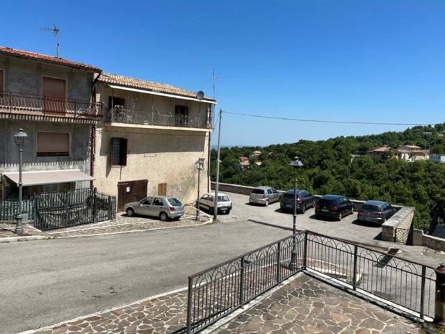 Villa Indipendente in vendita a Roccamorice, Pescara