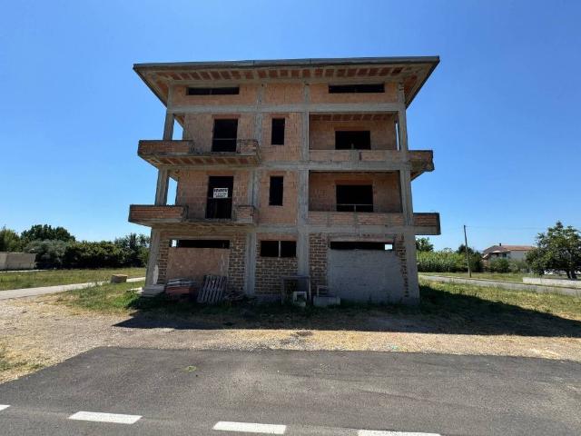 Villa Indipendente in vendita a Roccasecca, Lazio