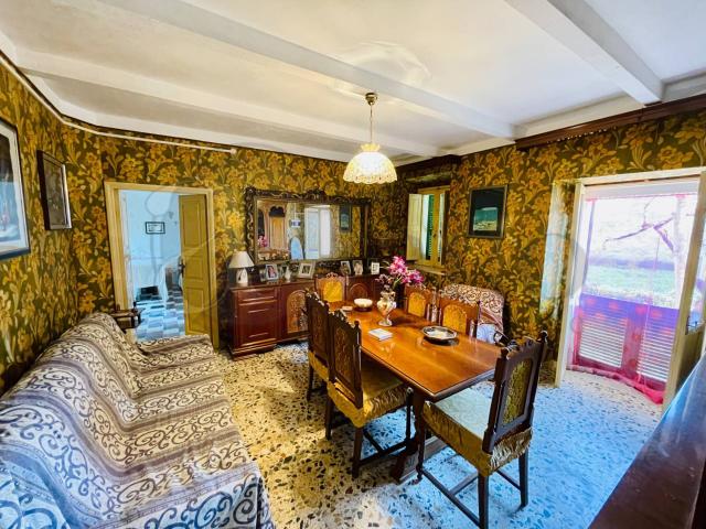 Villa Indipendente in vendita a Roccasecca, Lazio