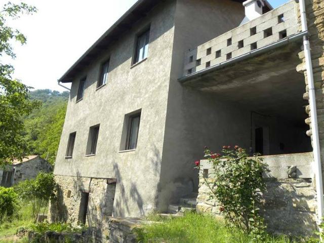 Villa Indipendente in vendita a Piemonte, Asti