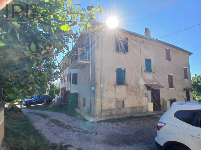 Villa Indipendente in vendita a Roccavignale