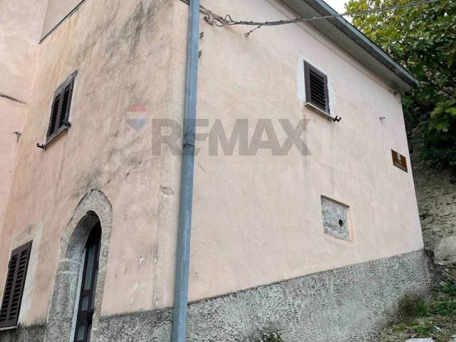 Villa Indipendente in vendita a Castelnuovo al Volturno, Rocchetta a Volturno