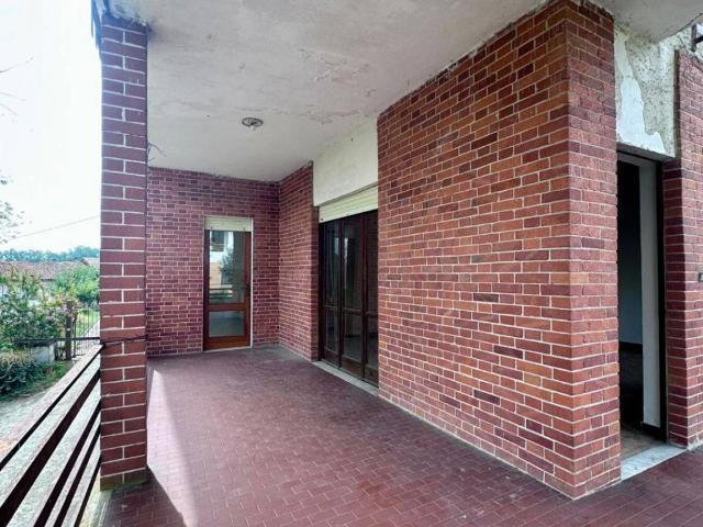 Villa Indipendente in vendita a Piemonte, Asti