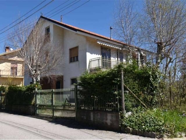 Villa Indipendente in vendita a Piemonte, Cuneo