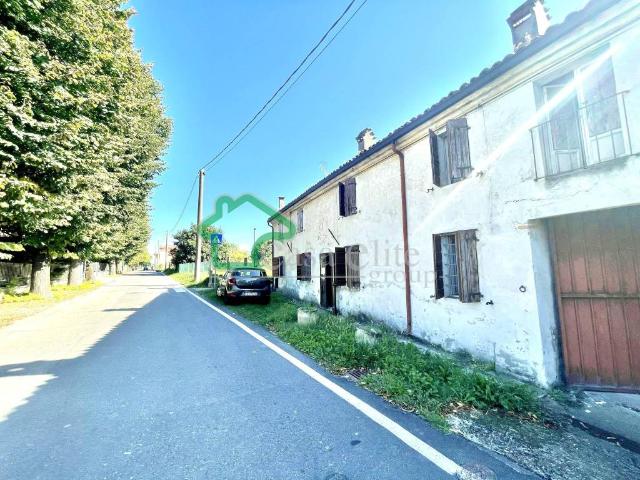 Villa Indipendente in vendita a Rodigo, Lombardia