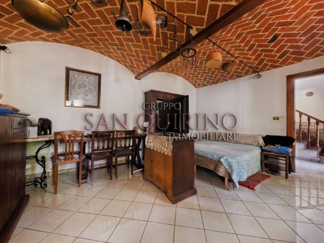 Villa Indipendente in vendita a Rolo, Reggio nell'Emilia