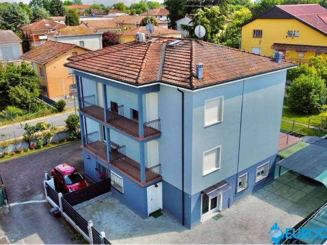 Villa Indipendente in vendita a Pianura Reggiana, Re