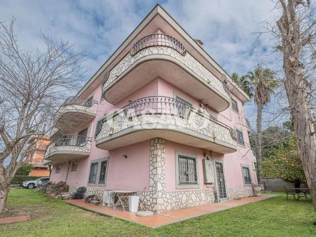 Villa Indipendente in vendita a Roma Capitale, Lazio