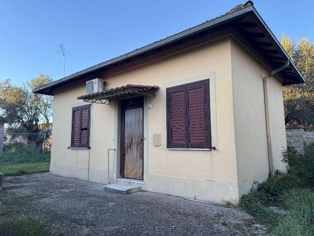 Villa Indipendente in vendita a Municipio Roma XV, Roma Capitale