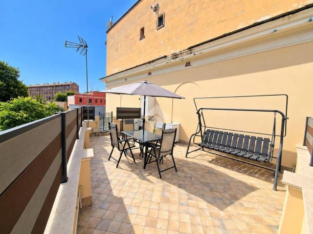 Villa Indipendente in vendita a Quadraro, Roma