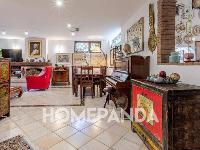Villa Indipendente in vendita a Municipio Roma X, Roma Capitale