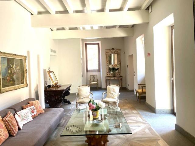 Villa Indipendente in vendita a Municipio Roma I, Roma Capitale