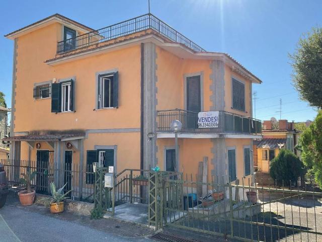 Appartamento in vendita a Municipio Roma XV, Roma Capitale
