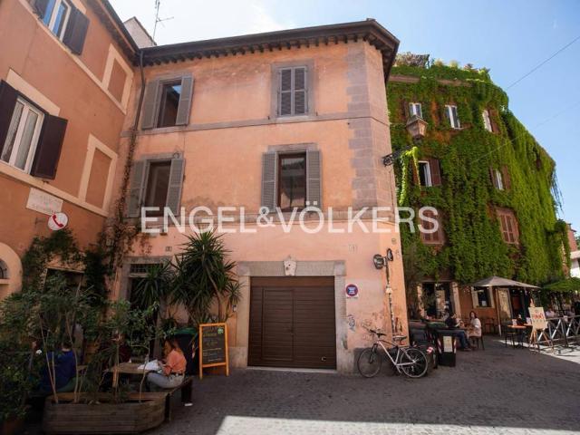 Villa Indipendente in vendita a Municipio Roma I, Roma Capitale