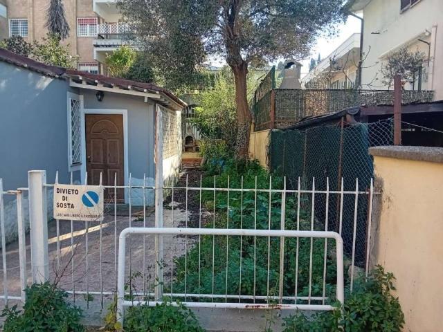 Villa Indipendente in vendita a Municipio Roma XV, Roma Capitale