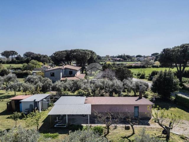 Villa Indipendente in vendita a Fosso Pietroso, Roma