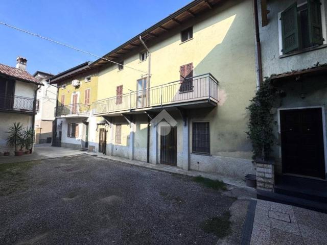 Villa Indipendente in vendita a Romanengo, Cremona
